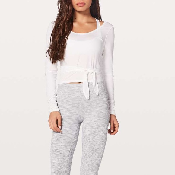 Lululemon It’s a Tie Long-sleeved shirt - Picture 3 of 9